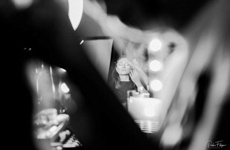 Maquilhadora profissional antes do casamento